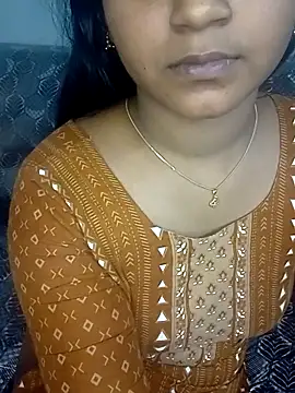 Snapshot of Neha533 chatting on November 29, 8:20 pm Neha533 online show from November 29, 8:20 pm