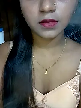 Snapshot of Neha533 chatting on November 5, 6:11 pm Neha533 online show from November 5, 6:11 pm