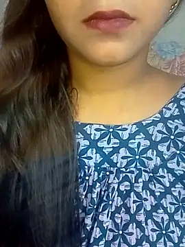 Snapshot of Neha533 chatting on May 15, 4:38 pm Neha533 online show from May 15, 4:38 pm