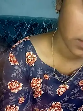 Snapshot of Neha533 chatting on November 20, 5:57 pm Neha533 online show from November 20, 5:57 pm