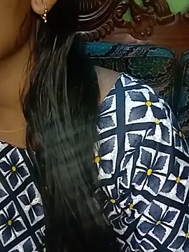 Snapshot of Neha533 chatting on July 1, 6:08 pm Neha533 online show from July 1, 6:08 pm