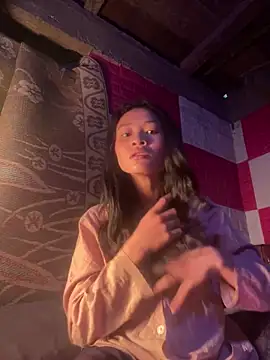 Li ve online show from February 26, 1:05 am