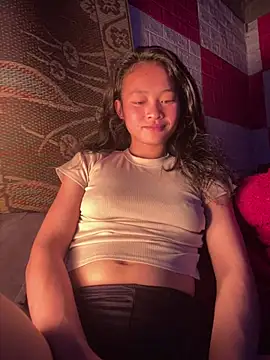 Li ve online show from February 7, 9:34 pm