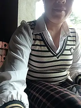 Snapshot of Sara_pusyy chatting on July 9, 8:37 am Sara pusyy online show from July 9, 8:37 am