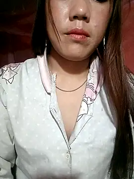 Sara pusyy online show from April 7, 8:43 pm