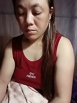 Snapshot of Sara_pusyy chatting on July 5, 6:04 pm Sara pusyy online show from July 5, 6:04 pm