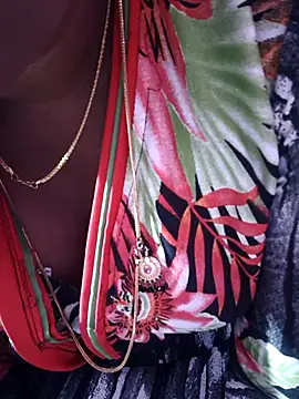 hyd couple7878 online show from February 4, 7:25 am