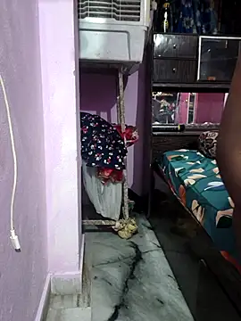 Snapshot of hyd_couple7878 chatting on December 13, 8:26 pm hyd couple7878 online show from December 13, 8:26 pm