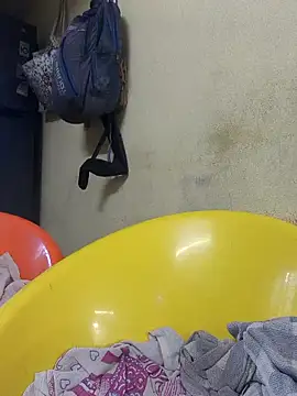 Snapshot of hyd_couple7878 chatting on November 26, 2:33 am hyd couple7878 online show from November 26, 2:33 am