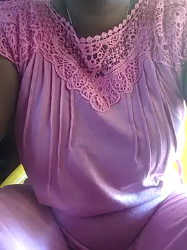 hyd couple7878 online show from April 3, 4:19 am