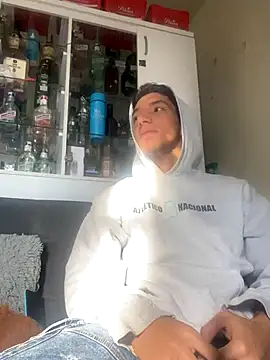 Snapshot of johnvixx chatting on November 23, 9:14 pm johnvixx online show from November 23, 9:14 pm