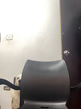 Snapshot of johnvixx chatting on November 28, 4:23 am johnvixx online show from November 28, 4:23 am