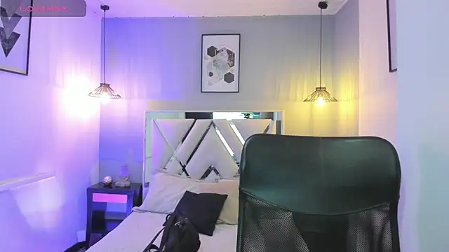 zoe-moreau online show from March 16, 7:27 pm