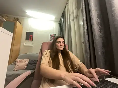 HelgaMun online show from November 17, 12:31 pm