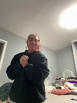 Angel-LinaX online show from February 5, 6:15 pm