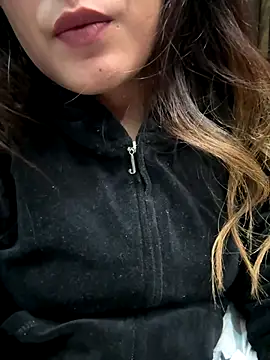 Angel-pune001 online show from December 15, 3:40 pm