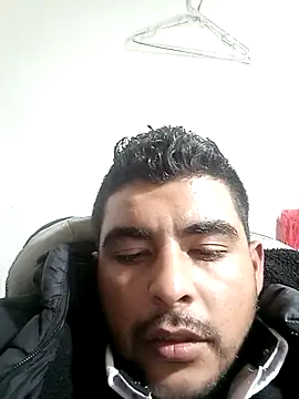 Snapshot of Yerackhip chatting on January 13, 11:25 am Yerackhip online show from January 13, 11:25 am