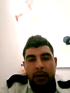 Snapshot of Yerackhip chatting on January 7, 9:20 pm Yerackhip online show from January 7, 9:20 pm