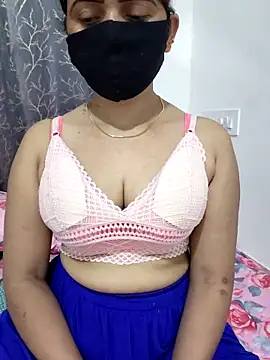 Aarti909090 online show from June 14, 3:46 pm
