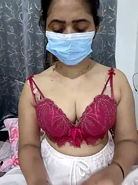 Aarti909090 online show from May 28, 3:07 pm