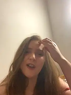 LiahLovexoxx online show from November 2, 6:35 pm