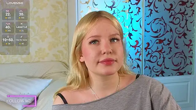 Mila wxw online show from November 27, 1:00 pm