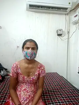 Snapshot of Soni_bhabhiji12 chatting on November 3, 4:43 pm Soni bhabhiji12 online show from November 3, 4:43 pm