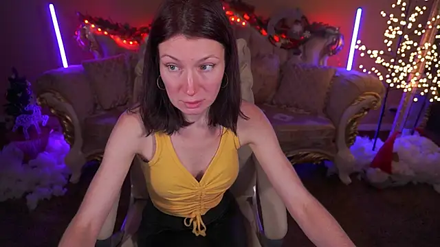 AmiraGoldd online show from January 16, 1:59 pm