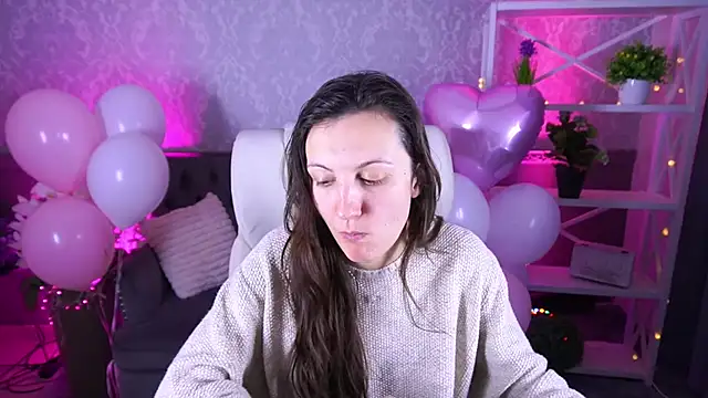 ZafiraMoonn online show from February 16, 1:54 pm