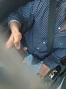 Snapshot of sexychd chatting on November 27, 5:19 am sexychd online show from November 27, 5:19 am