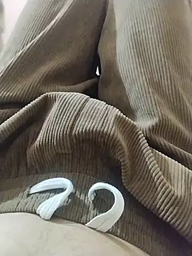 Snapshot of sexychd chatting on November 29, 2:50 pm sexychd online show from November 29, 2:50 pm