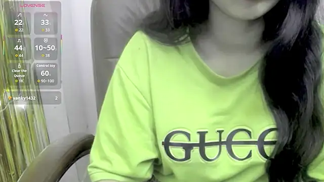 horneyworld007 online show from February 12, 4:29 pm