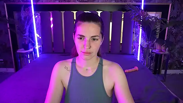 Snapshot of DanielaReign chatting on November 12, 1:48 pm DanielaReign online show from November 12, 1:48 pm