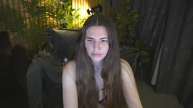 Snapshot of DanielaReign chatting on November 25, 2:06 pm DanielaReign online show from November 25, 2:06 pm