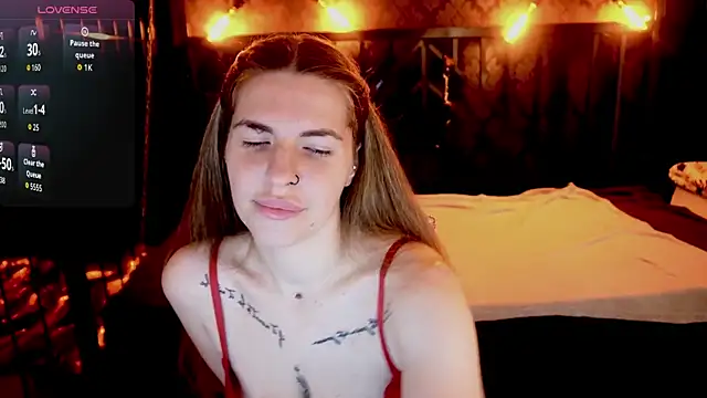 DanielaReign online show from April 4, 5:58 am