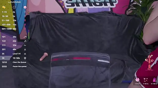 Snapshot of DanielaReign chatting on November 16, 2:00 pm DanielaReign online show from November 16, 2:00 pm