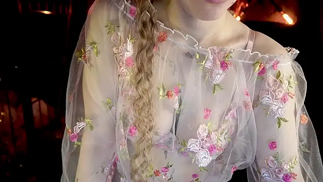 DanielaReign online show from February 13, 6:46 am