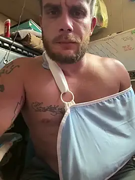 bkuterbach2015 online show from December 22, 6:30 pm