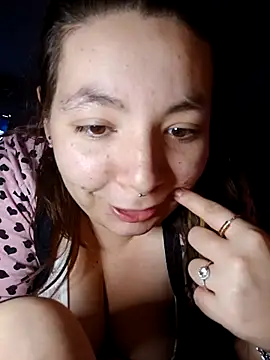 Snapshot of Baby_Myla chatting on November 9, 7:29 pm Baby Myla online show from November 9, 7:29 pm