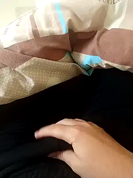 Snapshot of Hakan2100 chatting on November 6, 12:09 pm Hakan2100 online show from November 6, 12:09 pm