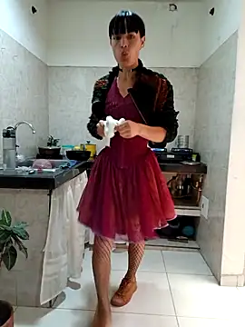 PaulinaLondra2 online show from November 12, 2:43 pm