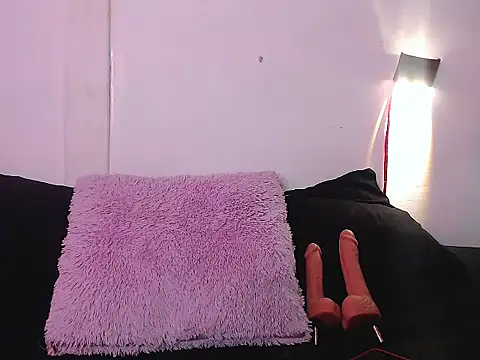 cristalsolei online show from January 8, 1:39 pm