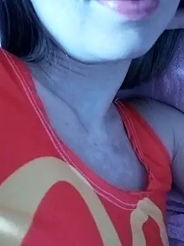 Melzinhasweet online show from November 25, 7:47 pm