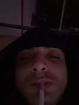 jiggy823 online show from November 3, 4:17 am