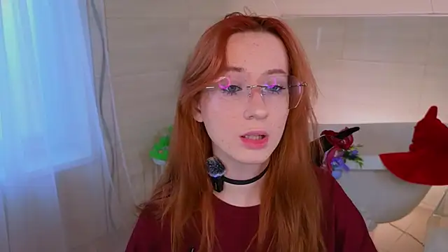 WICKEDEMBER online show from March 31, 1:51 am