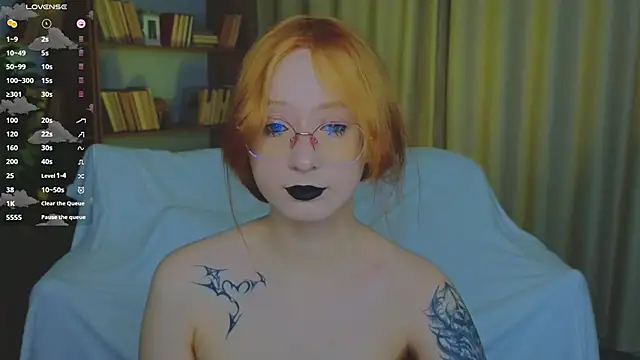 WICKEDEMBER online show from March 15, 1:56 am