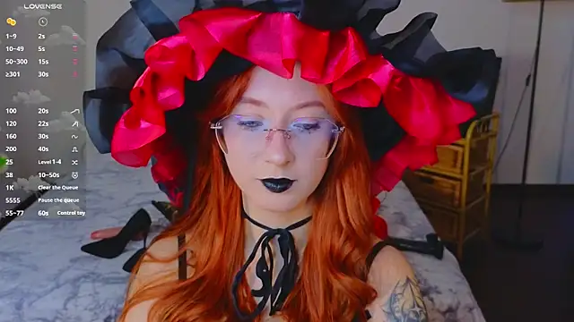 WICKEDEMBER online show from March 24, 2:11 am