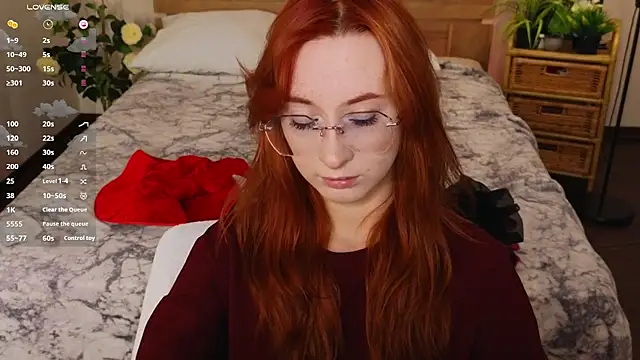 WICKEDEMBER online show from March 27, 1:47 am