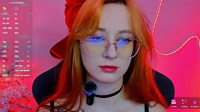 WICKEDEMBER online show from February 6, 1:56 am