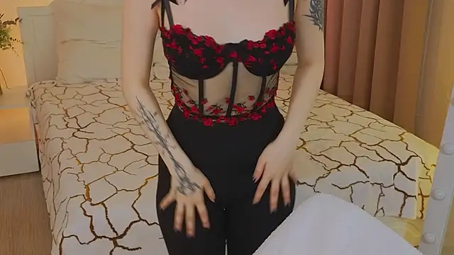 WICKEDEMBER online show from March 23, 1:50 am